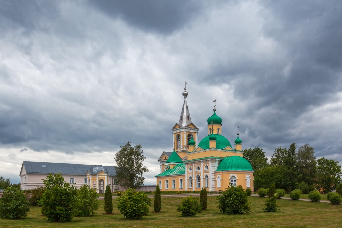 Введено оятский монастырь фото