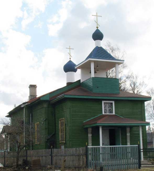 Никольский храм п.Кикерино